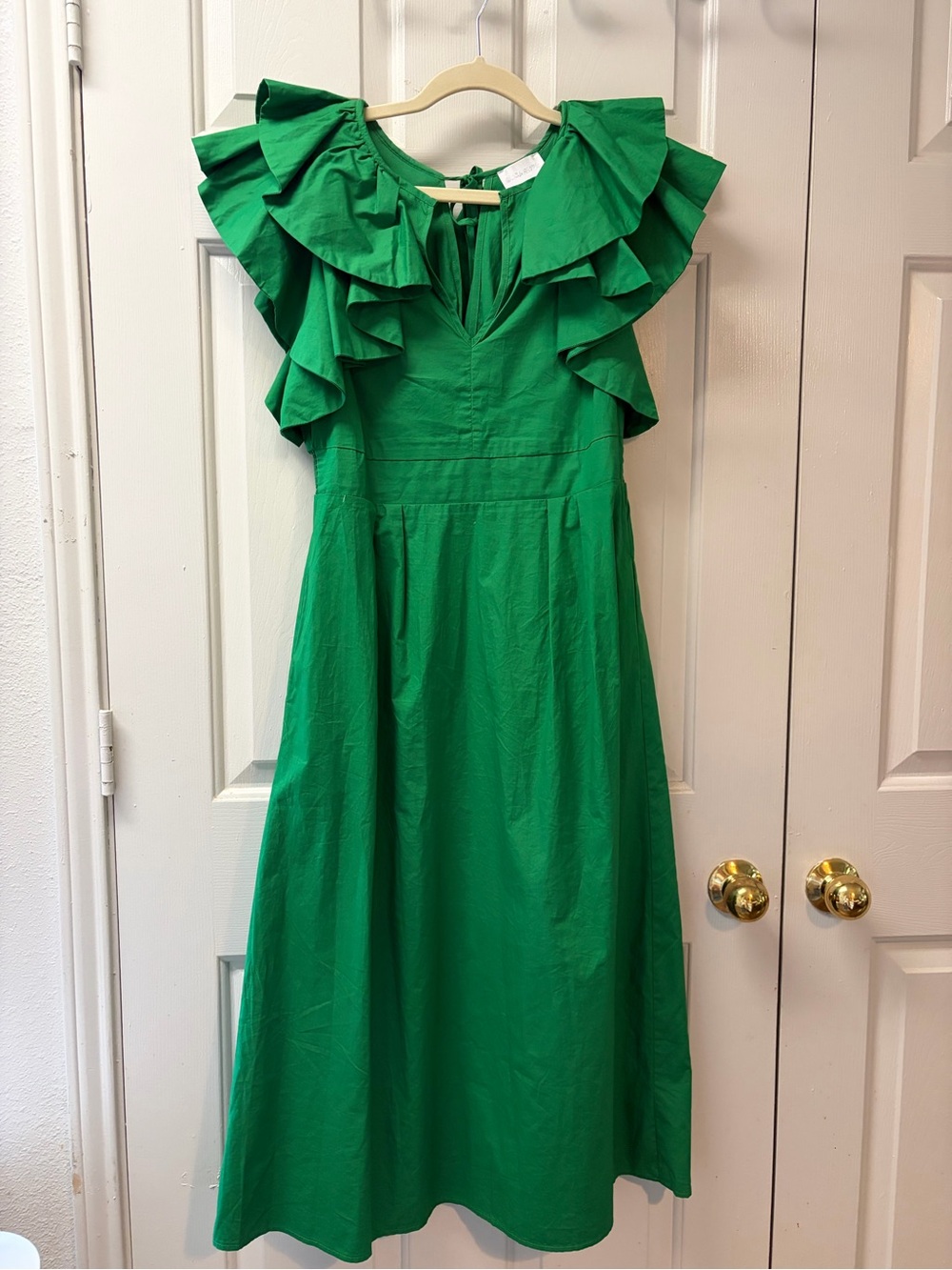 Sugarlips Emerald Ruffle-Shoulder Midi Dress
